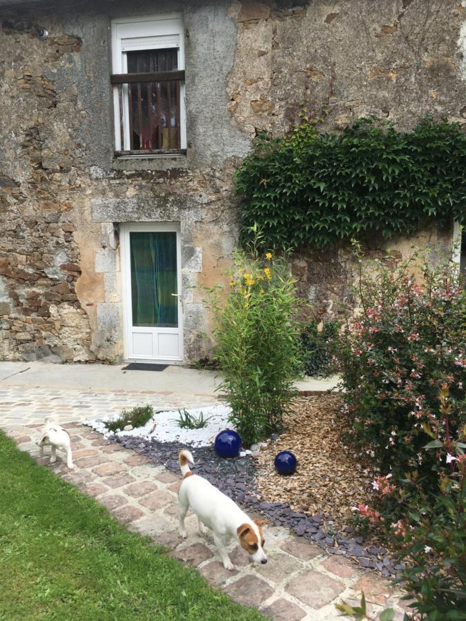 Ferme Gite Equestre En Charente Confolens Εξωτερικό φωτογραφία
